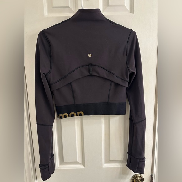 Lululemon Define Cropped Special Edition Jacket *Gold - Picture 6 of 12